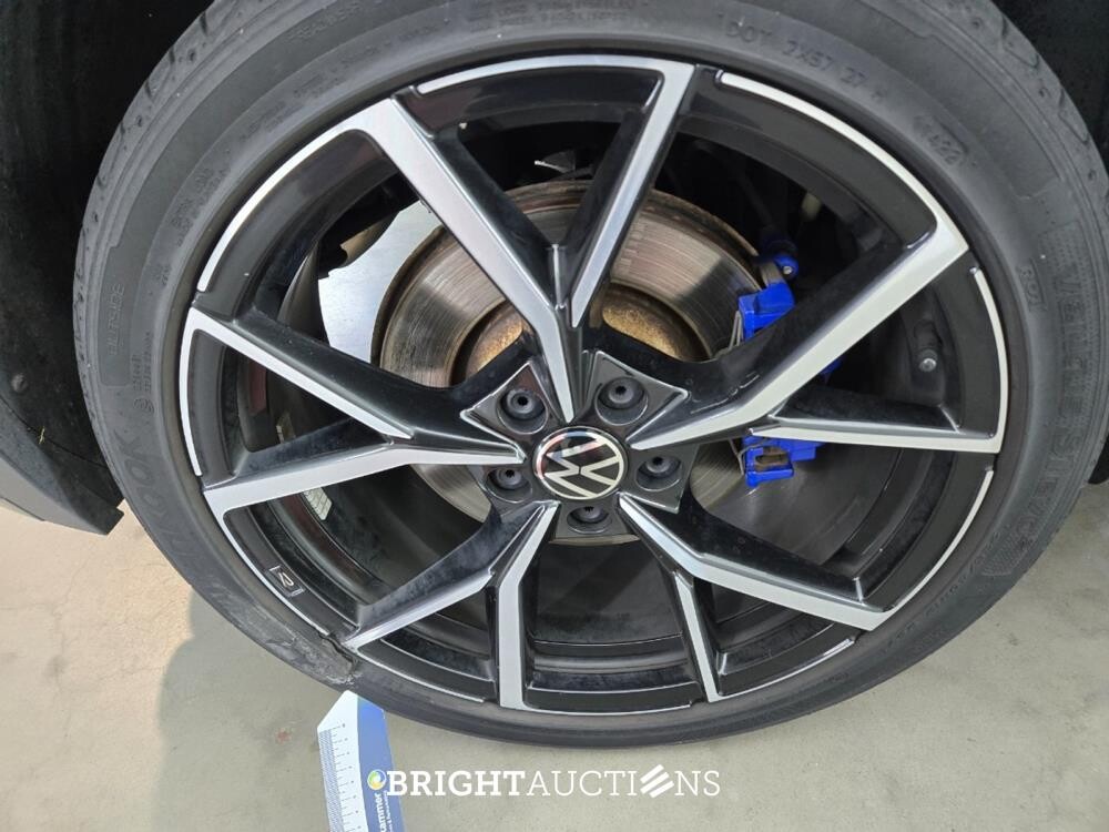 Volkswagen T-Roc 4Motion R 2.0 TSI 301pk 2022, JVZ-22-H