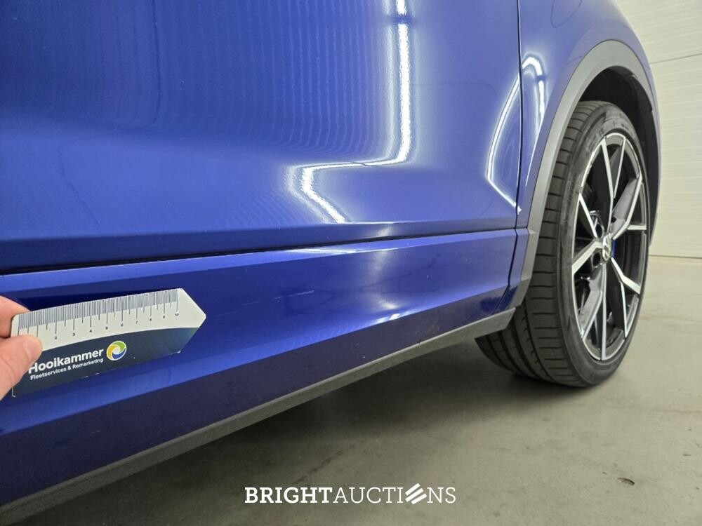 Volkswagen T-Roc 4Motion R 2.0 TSI 301pk 2022, JVZ-22-H
