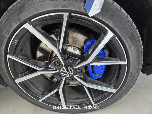 Volkswagen T-Roc 4Motion R 2.0 TSI 301pk 2022, JVZ-22-H