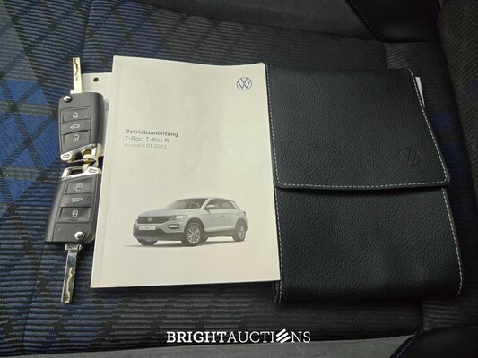 Volkswagen T-Roc 4Motion R 2.0 TSI 301pk 2022, JVZ-22-H