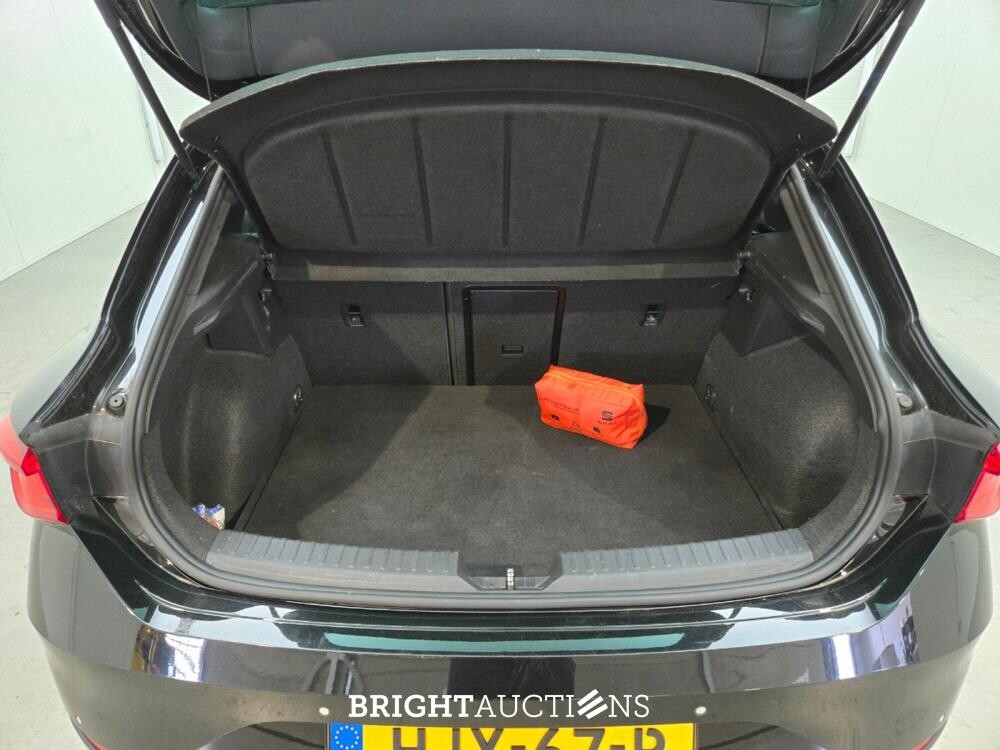 SEAT Leon FR eHybrid PHEV Business Intense 1.4 TSI 258pk 2021, HJX-67-R