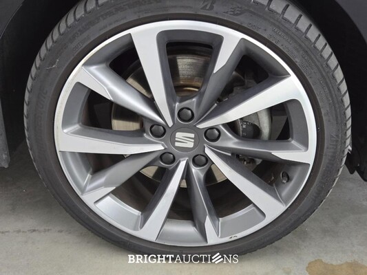 SEAT Leon FR eHybrid PHEV Business Intense 1.4 TSI 258pk 2021, HJX-67-R