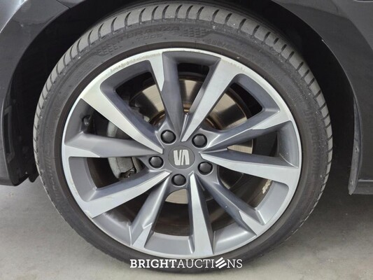SEAT Leon FR eHybrid PHEV Business Intense 1.4 TSI 258pk 2021, HJX-67-R