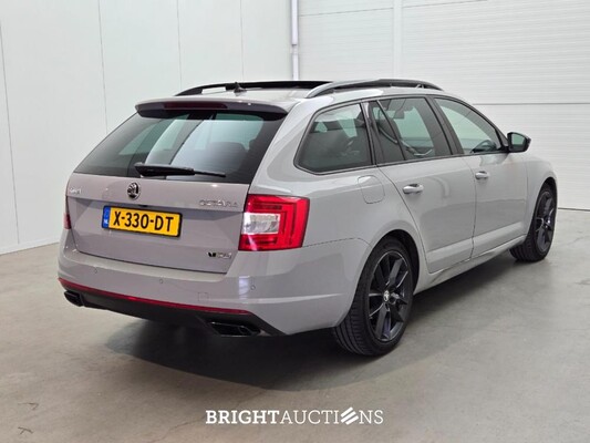 Škoda Octavia Combi RS Business 2.0 TSI 230pk 2016, X-330-DT
