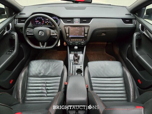 Škoda Octavia Combi RS Business 2.0 TSI 230pk 2016, X-330-DT
