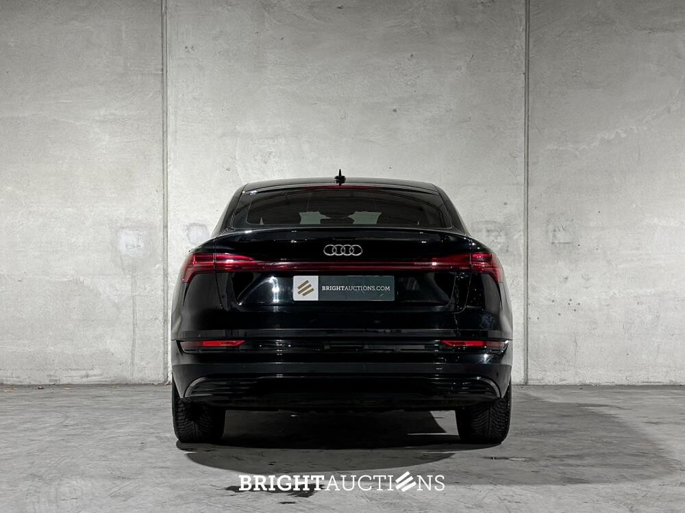 Audi e-tron Sportback 55 Quattro Business edition 95 kWh 408pk 2020 (Origineel-NL + 1e eigenaar), K-601-GZ