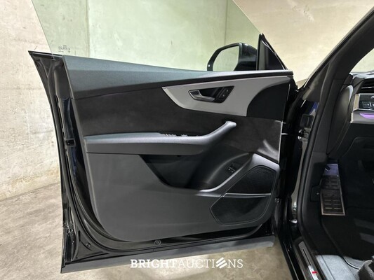 Audi Q8 55 TFSI e quattro Pro Line 340pk 2021, L-766-SK
