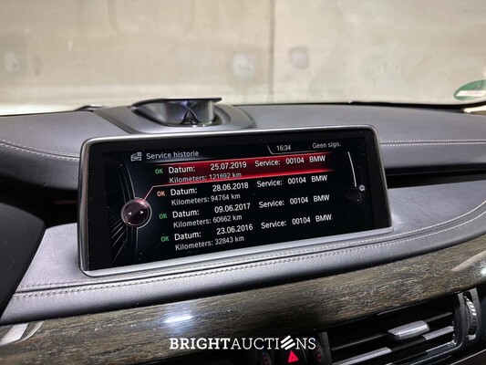 BMW X5 xDrive50i 4.4 V8 High Executive 449pk 2014, J-094-RR