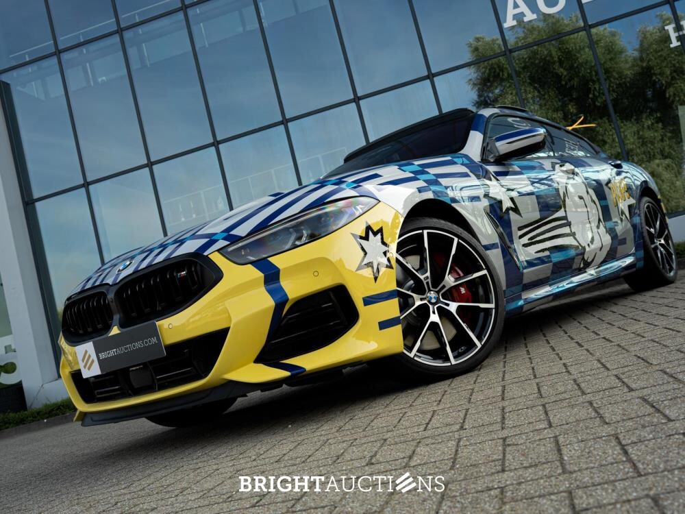 BMW M850i Gran Coupé 4.4 V8 xDrive -The 8 X Jeff Koons- M-Performance 530pk 2023 (1 van 99) (NEW) 8-Serie (Origineel-NL + 1e Eigenaar), X-004-JB