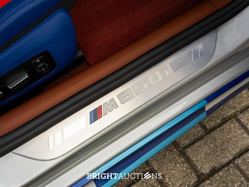 BMW M850i Gran Coupé 4.4 V8 xDrive -The 8 X Jeff Koons- M-Performance 530pk 2023 (1 van 99) (NEW) 8-Serie (Origineel-NL + 1e Eigenaar), X-004-JB