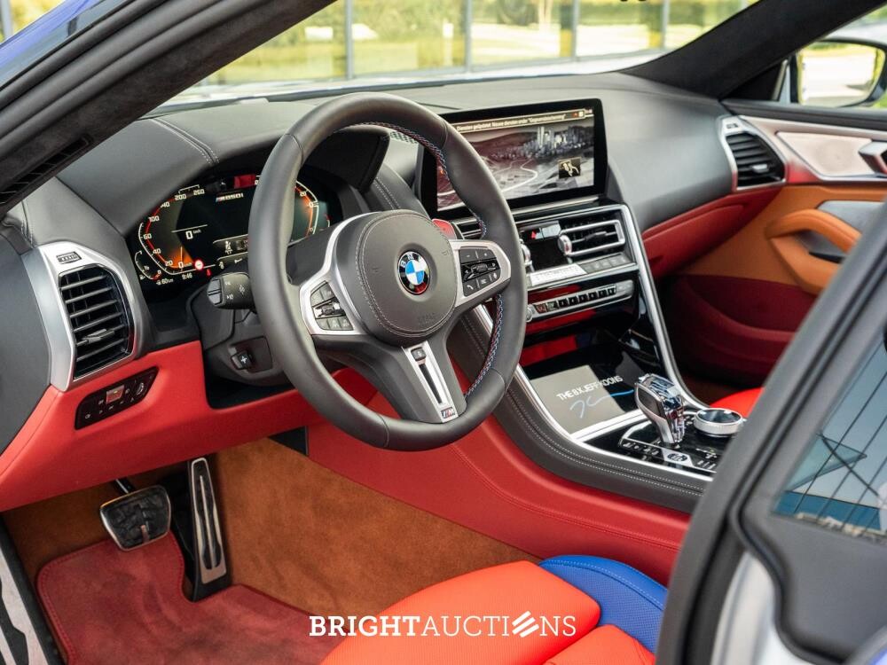 BMW M850i Gran Coupé 4.4 V8 xDrive -The 8 X Jeff Koons- M-Performance 530pk 2023 (1 van 99) (NEW) 8-Serie (Origineel-NL + 1e Eigenaar), X-004-JB