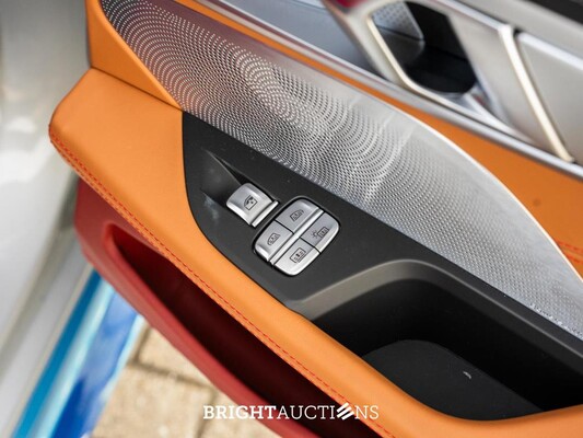 BMW M850i Gran Coupé 4.4 V8 xDrive -The 8 X Jeff Koons- M-Performance 530pk 2023 (1 van 99) (NEW) 8-Serie (Origineel-NL + 1e Eigenaar), X-004-JB