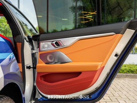 BMW M850i Gran Coupé 4.4 V8 xDrive -The 8 X Jeff Koons- M-Performance 530pk 2023 (1 van 99) (NEW) 8-Serie (Origineel-NL + 1e Eigenaar), X-004-JB