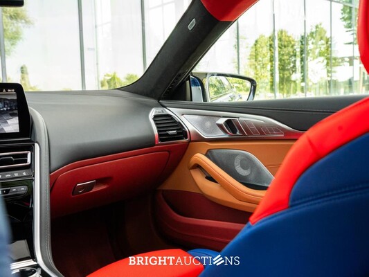 BMW M850i Gran Coupé 4.4 V8 xDrive -The 8 X Jeff Koons- M-Performance 530pk 2023 (1 van 99) (NEW) 8-Serie (Origineel-NL + 1e Eigenaar), X-004-JB