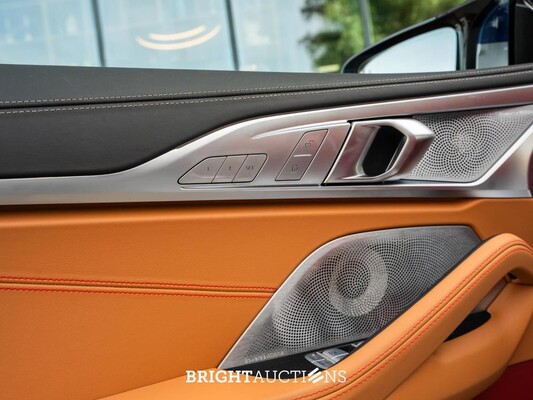 BMW M850i Gran Coupé 4.4 V8 xDrive -The 8 X Jeff Koons- M-Performance 530pk 2023 (1 van 99) (NEW) 8-Serie (Origineel-NL + 1e Eigenaar), X-004-JB