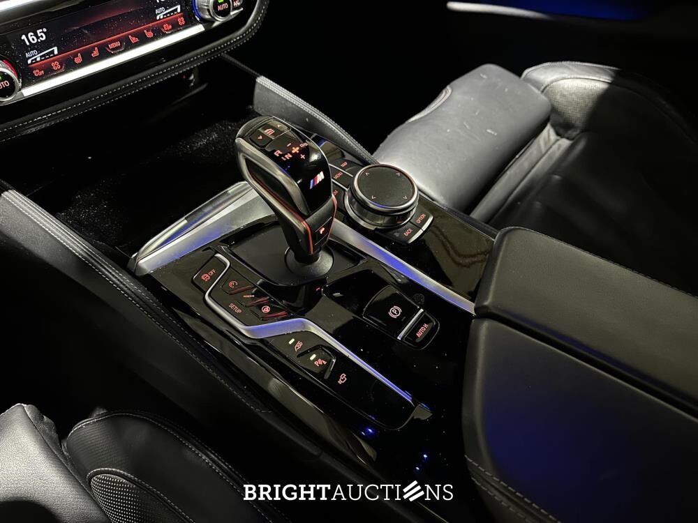 BMW M5 4.4 V8 M-Sport 600pk 2019 (Origineel-NL) 5-serie, XR-334-D
