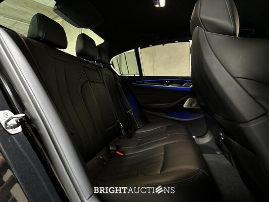 BMW M5 4.4 V8 M-Sport 600pk 2019 (Origineel-NL) 5-serie, XR-334-D