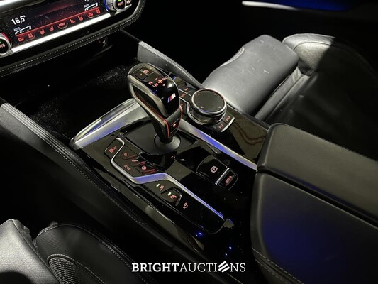 BMW M5 4.4 V8 M-Sport 600pk 2019 (Origineel-NL) 5-serie, XR-334-D
