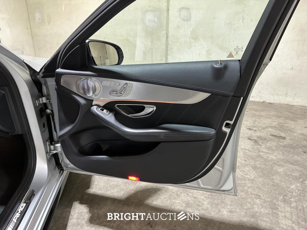 Mercedes-Benz C63s AMG 4.0 V8 510pk 2015 C-klasse Estate, ZH-705-L 