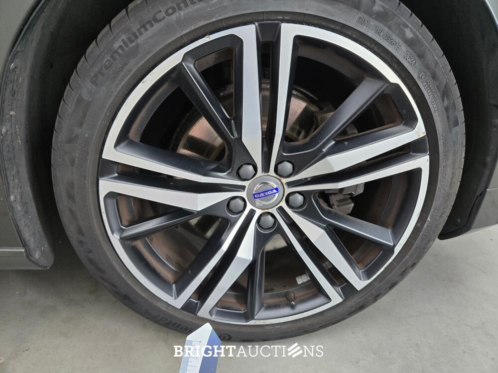 Volvo V60 B3 Momentum 2.0 163pk 2021 (Origineel-NL), K-150-JF