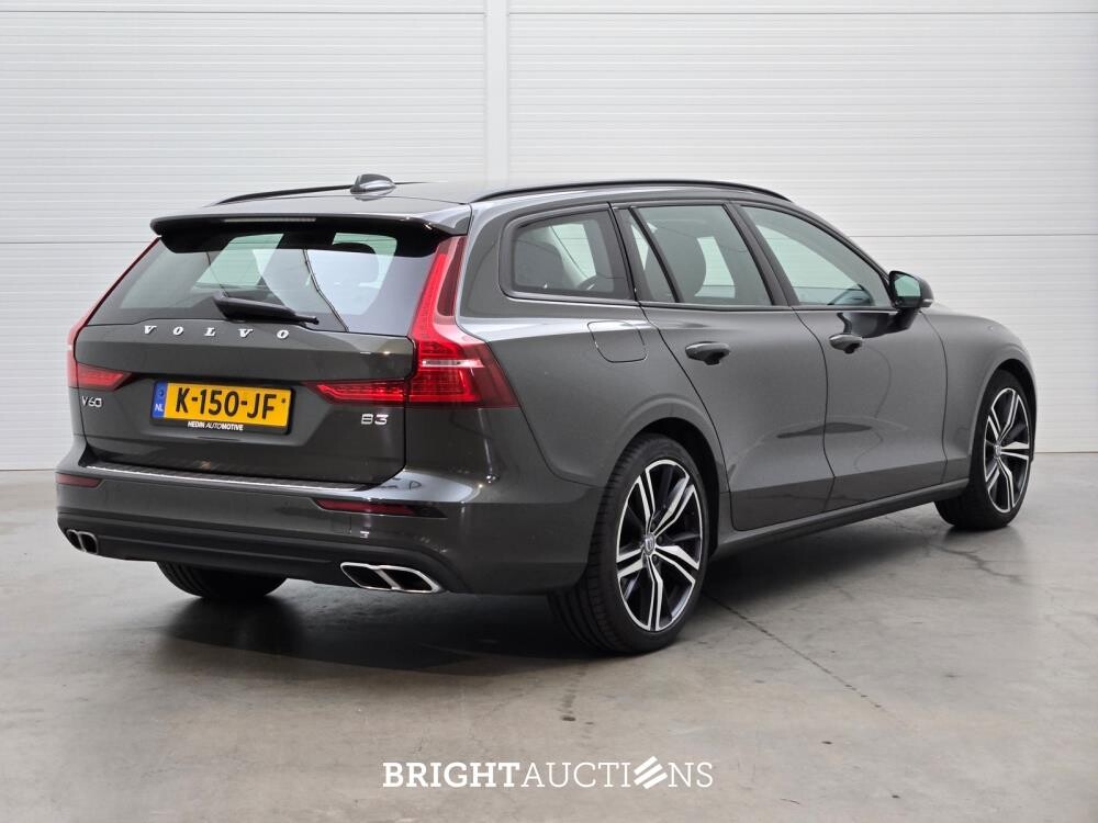 Volvo V60 B3 Momentum 2.0 163pk 2021 (Origineel-NL), K-150-JF