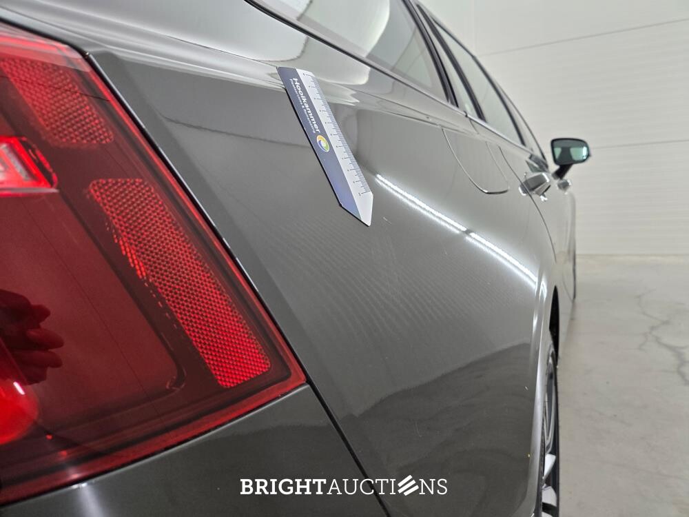 Volvo V60 B3 Momentum 2.0 163pk 2021 (Origineel-NL), K-150-JF