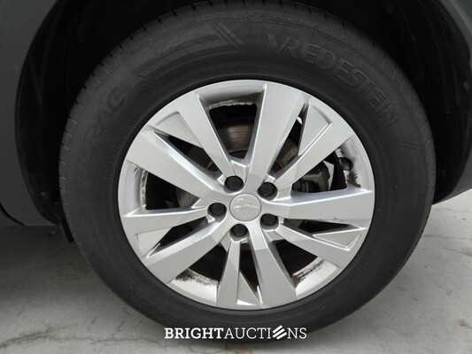 Peugeot 3008 Blue Lease Active 1.2 PureTech 131pk 2021 (Origineel-NL), K-810-KD