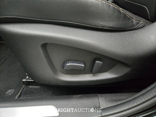 Renault Kadjar Black Edition 1.3 TCe 159pk 2021 (Origineel-NL), L-765-HG