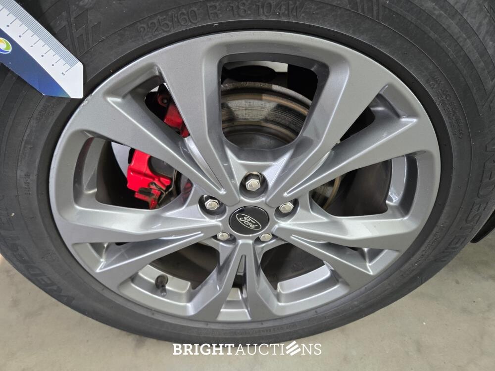 Ford Kuga PHEV Vignale 2.5 261pk 2022 (Origineel-NL), N-565-ZS
