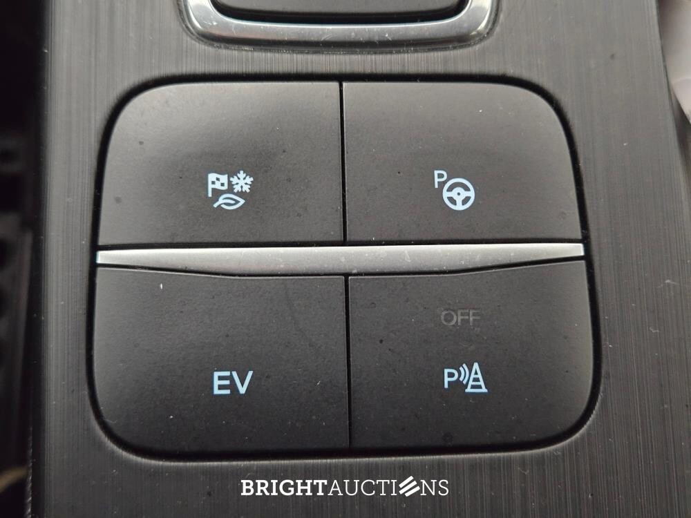 Ford Kuga PHEV Vignale 2.5 261pk 2022 (Origineel-NL), N-565-ZS