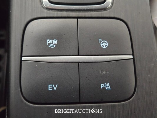 Ford Kuga PHEV Vignale 2.5 261pk 2022 (Origineel-NL), N-565-ZS