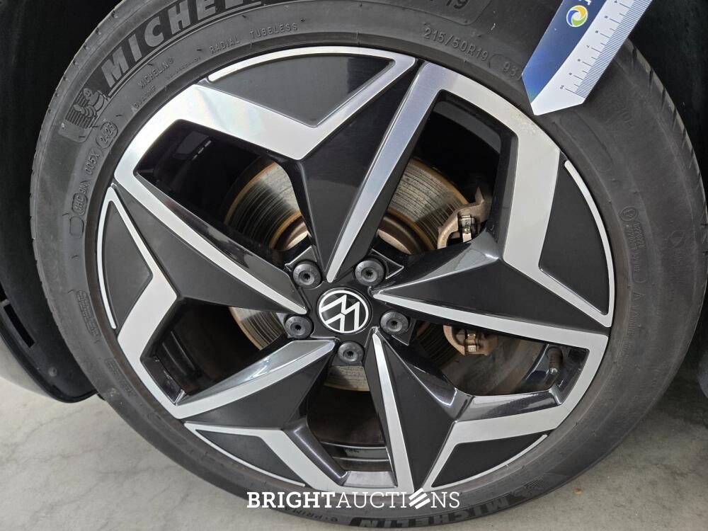 Volkswagen ID.3 First Plus 58 kWh 204pk 2020 (Origineel-NL), K-574-HG