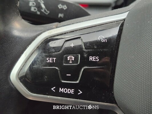 Volkswagen ID.3 First Plus 58 kWh 204pk 2020 (Origineel-NL), K-574-HG