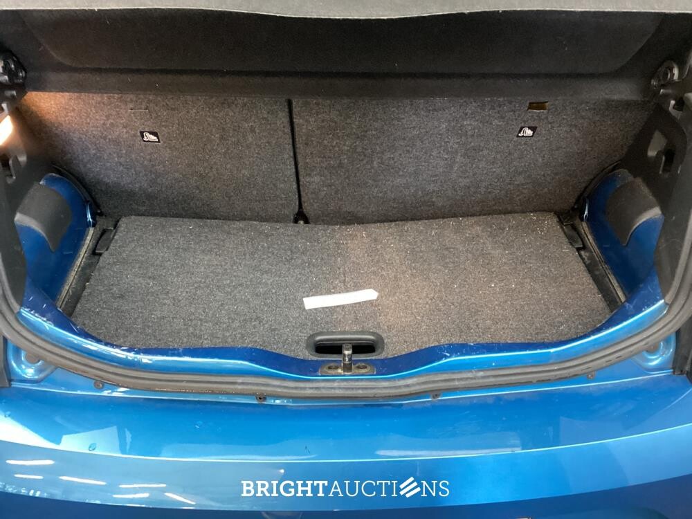 Volkswagen up! BMT move up! 1.0 60pk 2017 (Origineel-NL), KT-455-T
