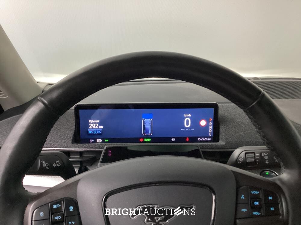 Ford Mustang Mach-E RWD 75 kWh 258pk 2021 (Origineel-NL), L-327-HK