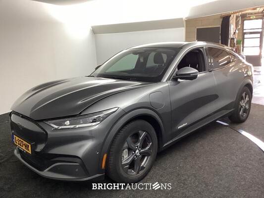 BRIGHT AUCTIONS: Premium Daily Driver & Electric Vehicle Auction