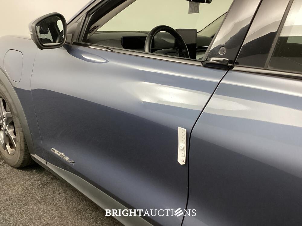 Ford Mustang Mach-E Extended RWD 98 kWh 286pk 2021 (Origineel-NL), L-647-PT