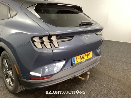 Ford Mustang Mach-E Extended RWD 98 kWh 286pk 2021 (Origineel-NL), L-647-PT