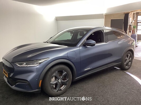 BRIGHT AUCTIONS: Premium Daily Driver & Electric Vehicle Auction