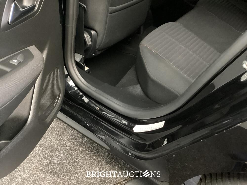 Peugeot 208 Active Pack 1.2 PureTech 101pk 2022 (Origineel-NL), P-729-ZX