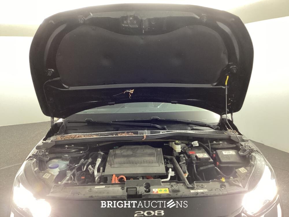 Peugeot 208 e- EV Active Pack 50 kWh 136pk 2023 (Origineel-NL), T-842-HL