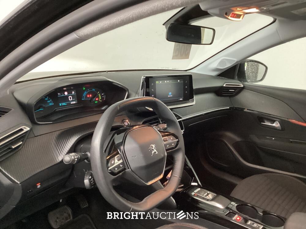 Peugeot 208 e- EV Active Pack 50 kWh 136pk 2023 (Origineel-NL), T-842-HL