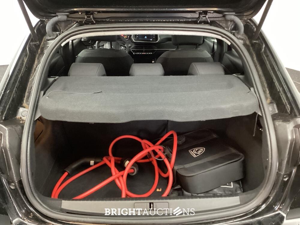 Peugeot 208 e- EV Active Pack 50 kWh 136pk 2023 (Origineel-NL), T-842-HL