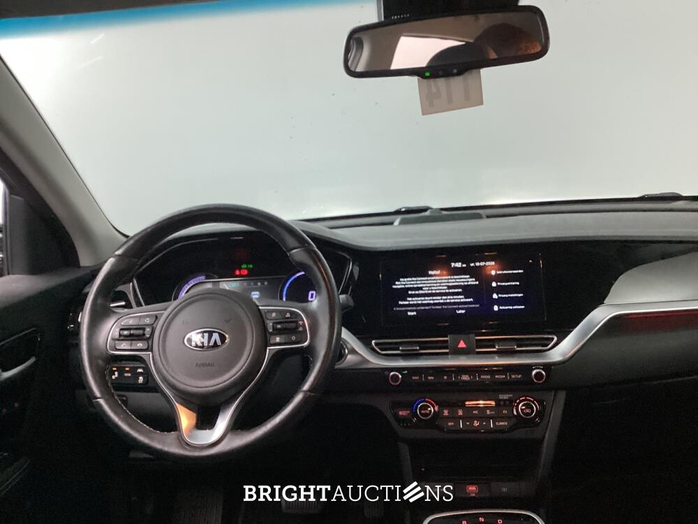 Kia Niro e- ExecutiveLine 64 kWh 204pk 2020 (Origineel-NL), H-398-ZD