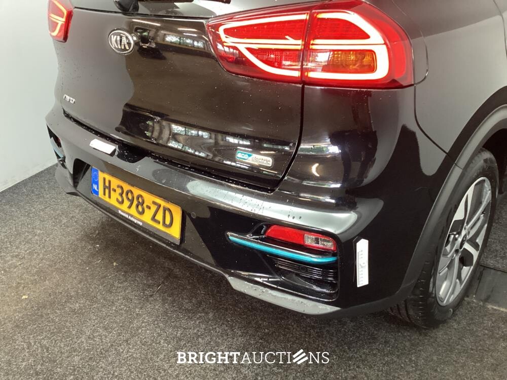 Kia Niro e- ExecutiveLine 64 kWh 204pk 2020 (Origineel-NL), H-398-ZD