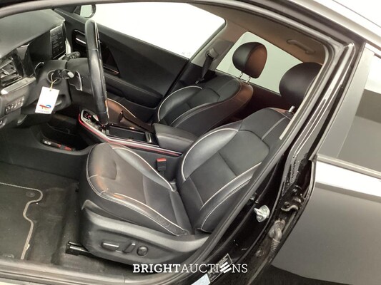 Kia Niro e- ExecutiveLine 64 kWh 204pk 2020 (Origineel-NL), H-398-ZD