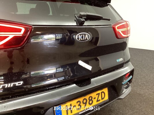 Kia Niro e- ExecutiveLine 64 kWh 204pk 2020 (Origineel-NL), H-398-ZD