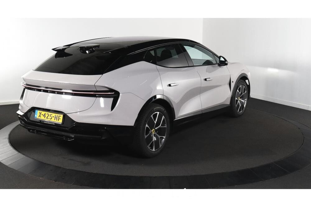 Lotus Eletre EDS 450 4WD 112 kWh 2023 (Origineel-NL), X-425-NF