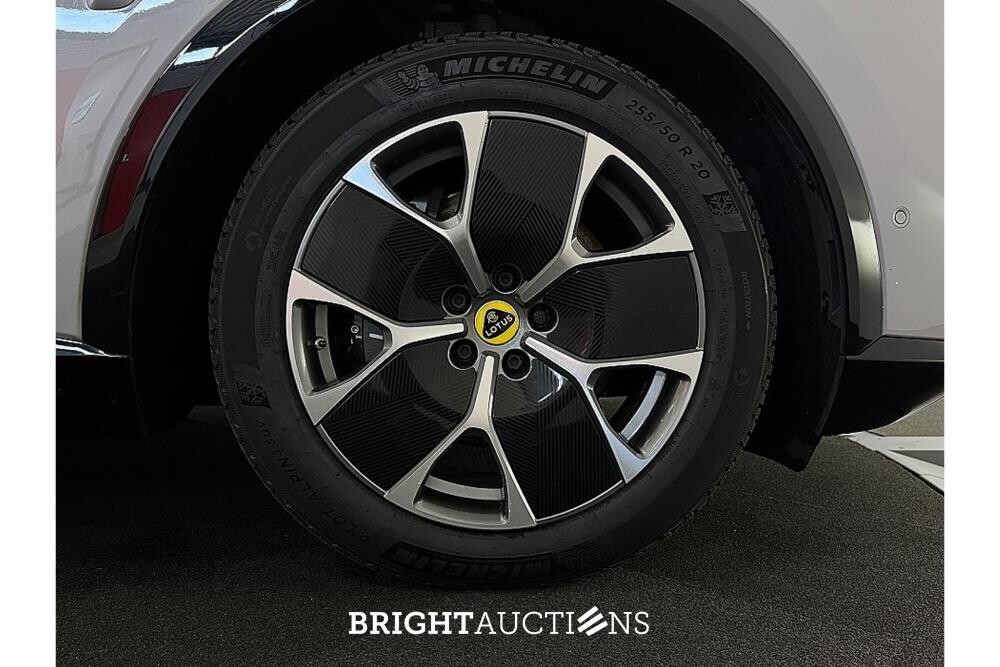 Lotus Eletre EDS 450 4WD 112 kWh 2023 (Origineel-NL), X-425-NF