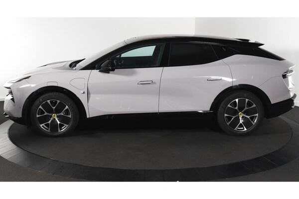 Lotus Eletre EDS 450 4WD 112 kWh 2023 (Origineel-NL), X-425-NF